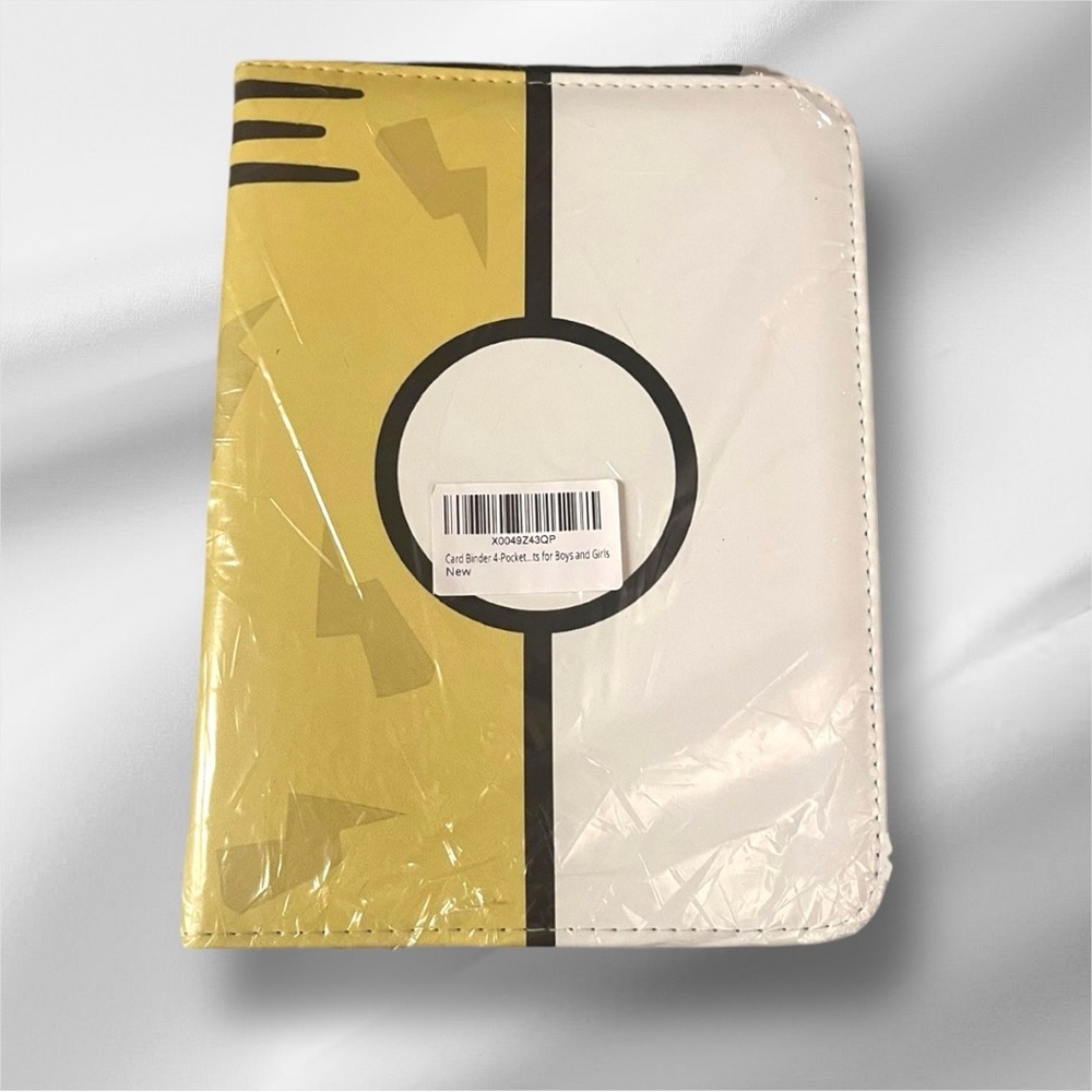 4-Pocket Card Binder (Pokémon)